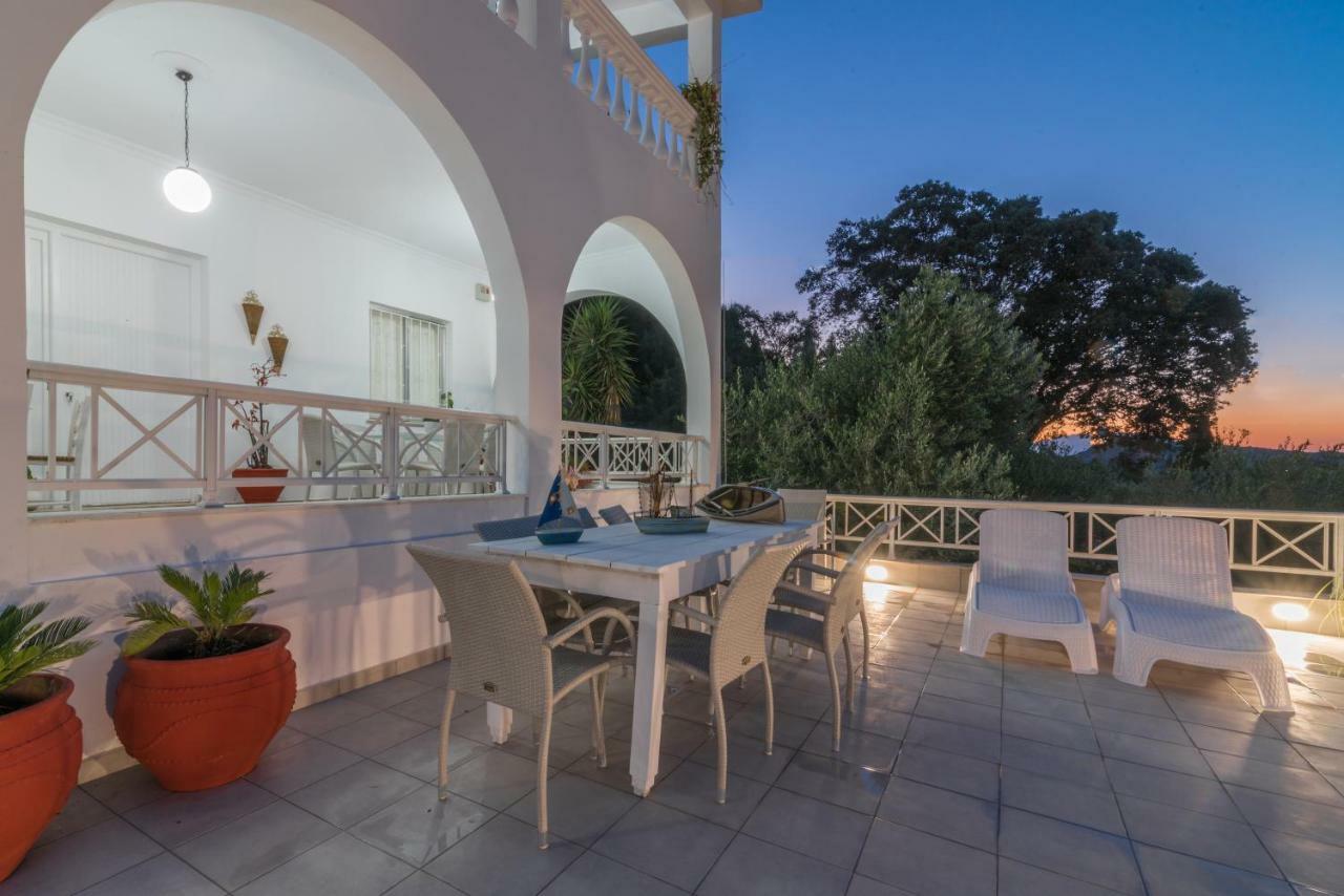 Amalia Country House Áno Yerakaríon 외부 사진